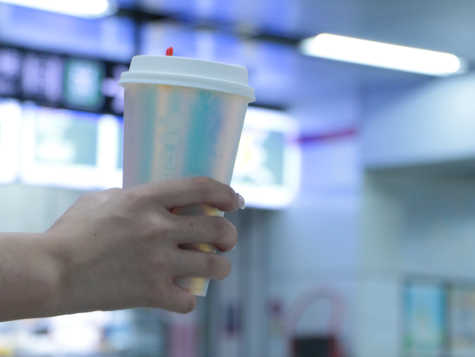 凤凰联盟茶饮|投资奶茶加盟店应如何将风险降低？